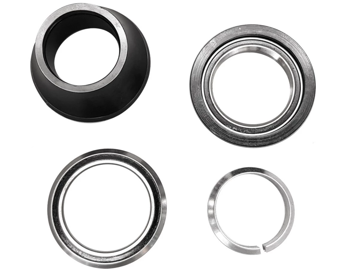 Cube Headset, #11 3 Cube Headset, #11